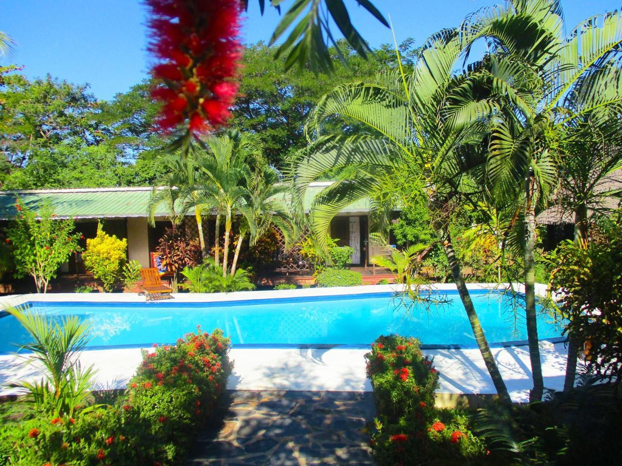 Tropic Hotel Ambondrona  Exterior foto
